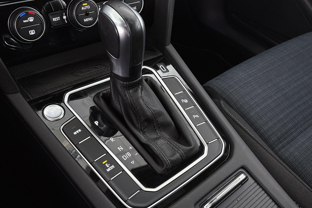 Volkswagen Passat (KFS31B) met abonnement