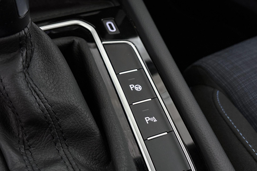 Volkswagen Passat (KFS31B) met abonnement