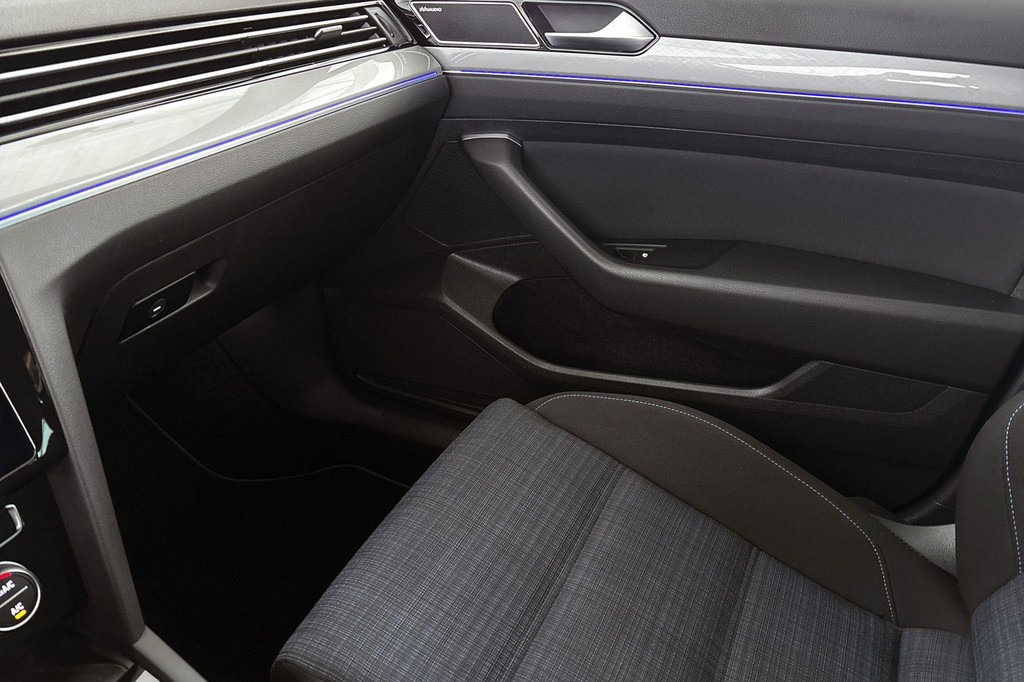 Volkswagen Passat (KFS31B) met abonnement