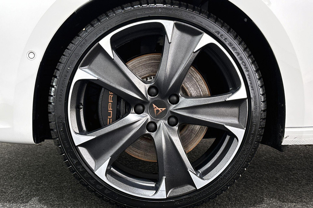 CUPRA Leon Sportstourer (KGV48B) met abonnement