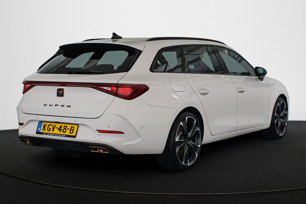 CUPRA Leon Sportstourer (KGV48B) met abonnement