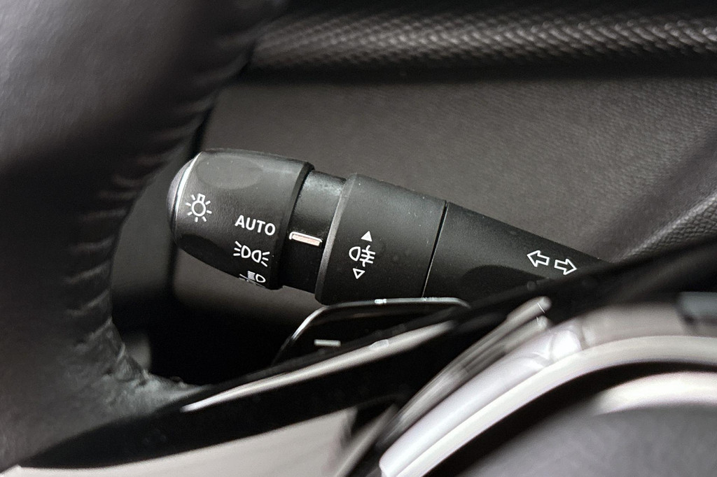 Peugeot 308 (GDX09Z) met abonnement