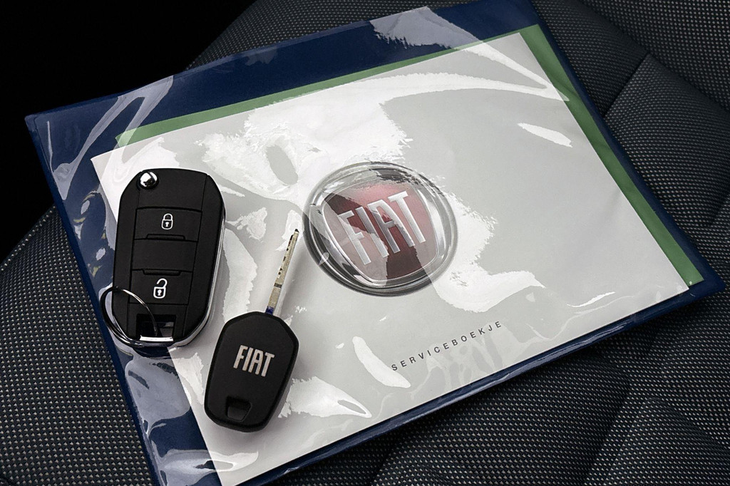 Fiat Panda (KDX73Z) met abonnement