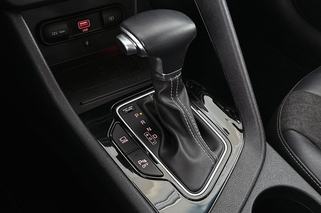 Kia Niro (KFK65N) met abonnement