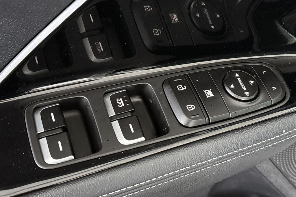 Kia Niro (KFK65N) met abonnement