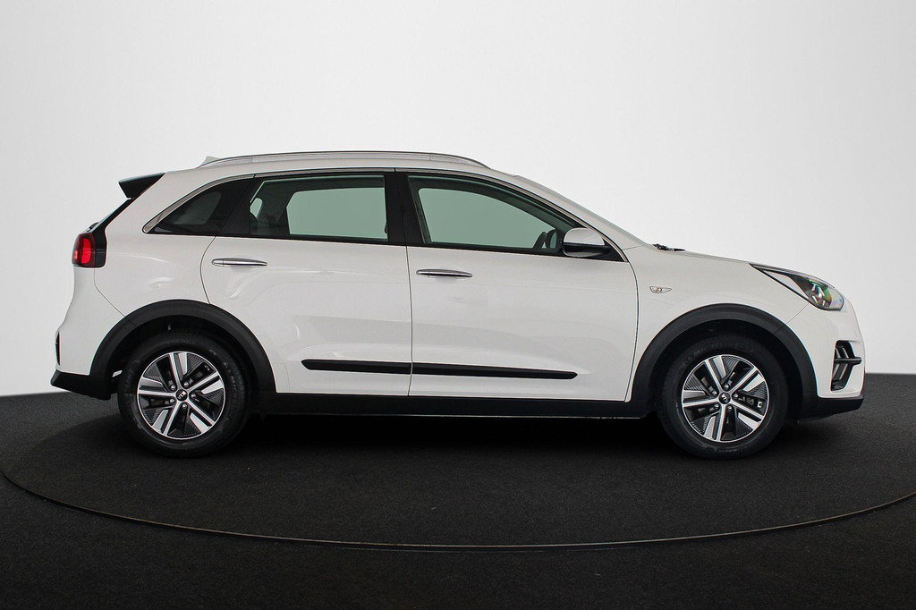 Kia Niro (KFK65N) met abonnement