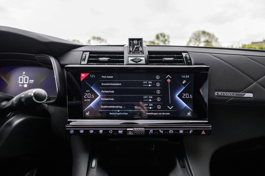 DS 7 Crossback (P890JZ) met abonnement