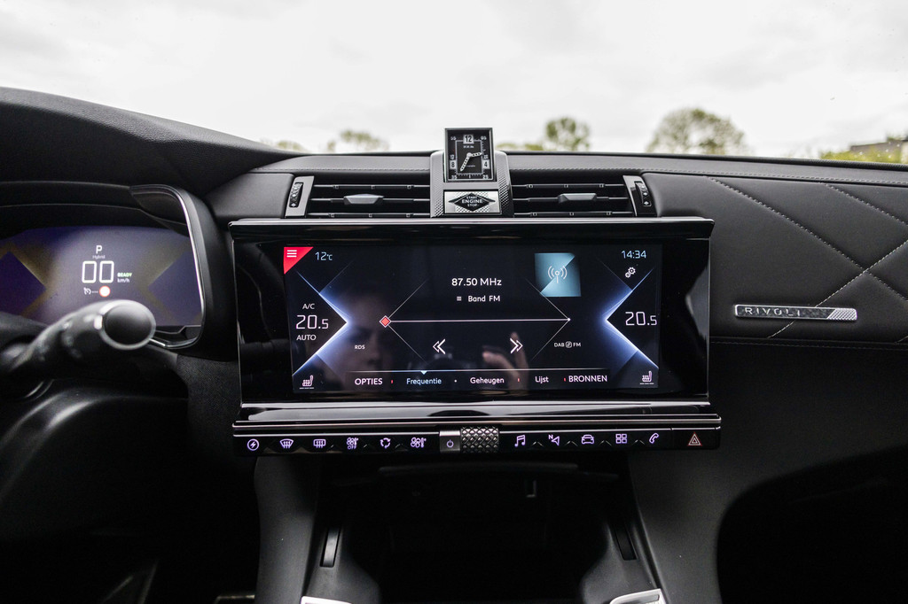 DS 7 Crossback (P890JZ) met abonnement