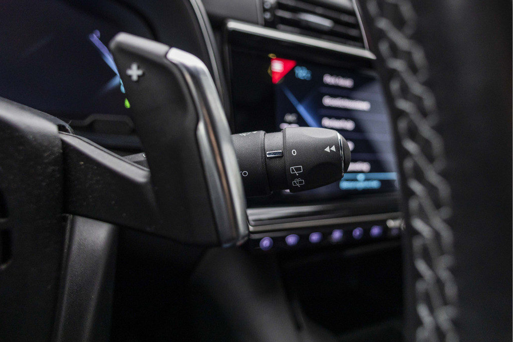DS 7 Crossback (P890JZ) met abonnement