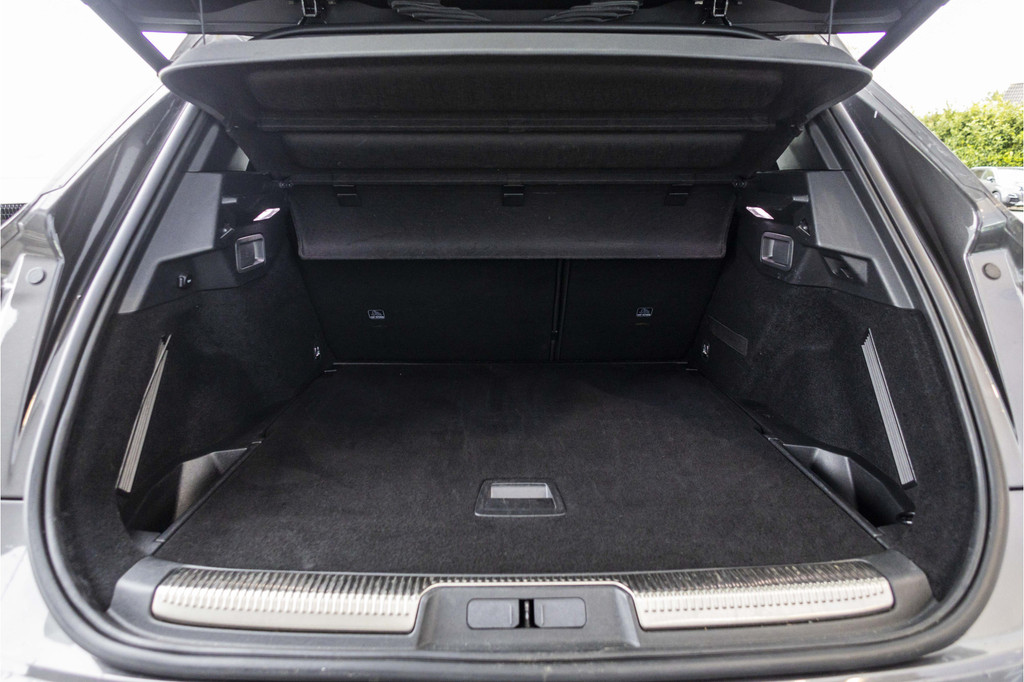 DS 7 Crossback (P890JZ) met abonnement