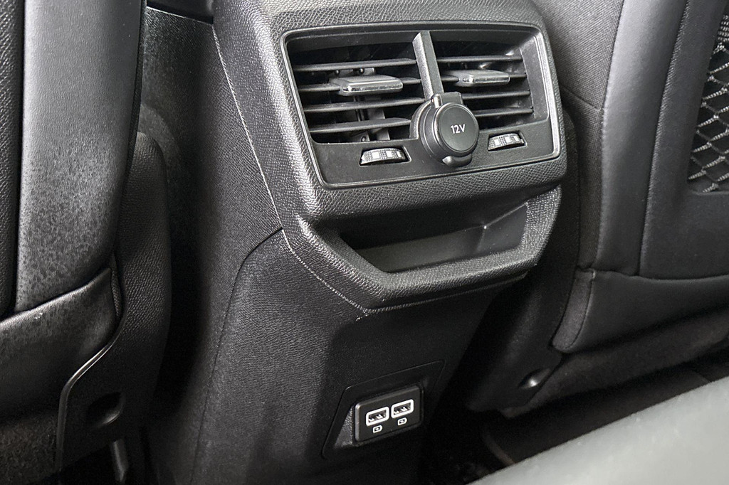 Peugeot 3008 (T817PG) met abonnement