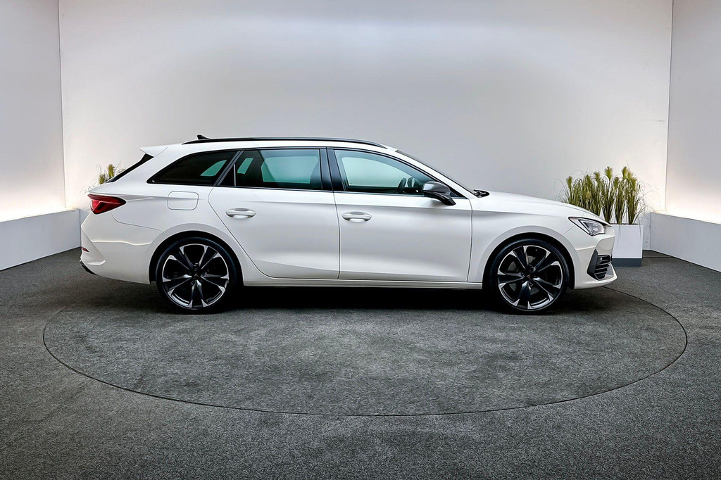 CUPRA Leon Sportstourer (KHN89L) met abonnement