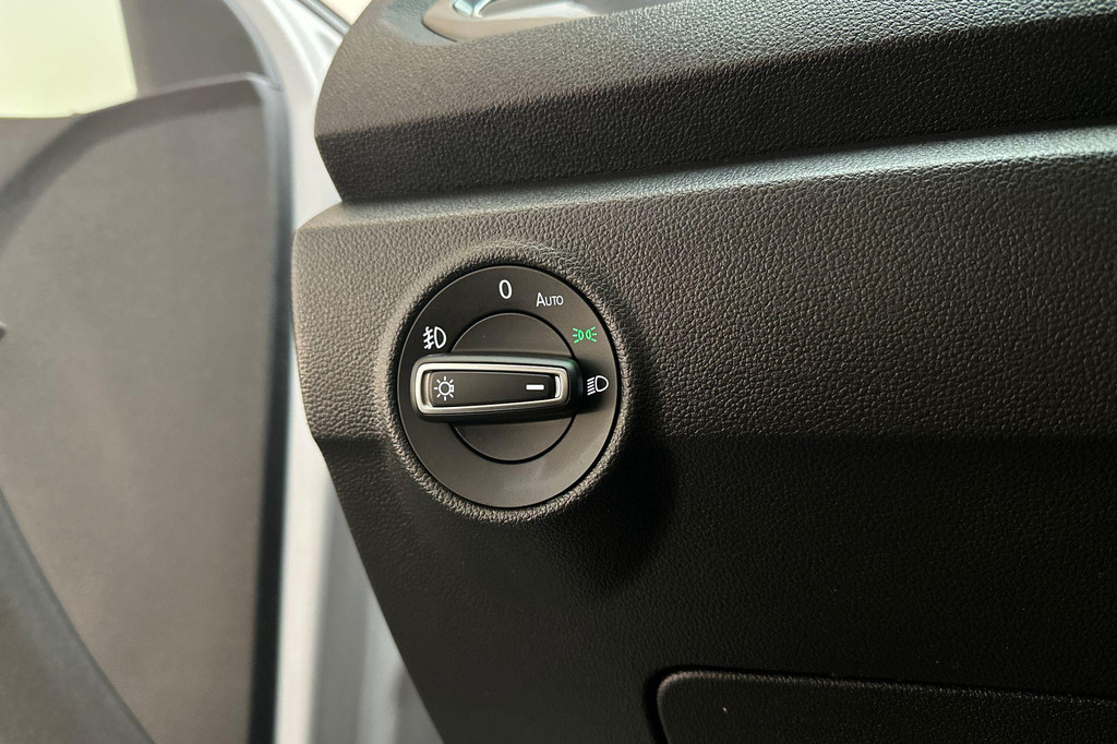 Volkswagen T-Roc (L972RT) met abonnement