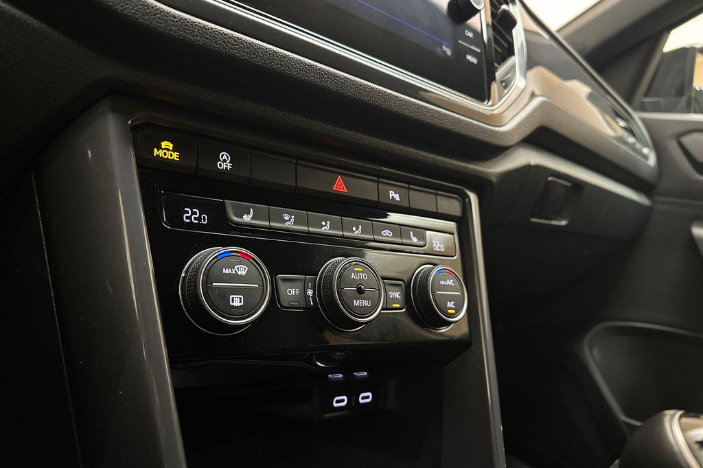 Volkswagen T-Roc (L972RT) met abonnement