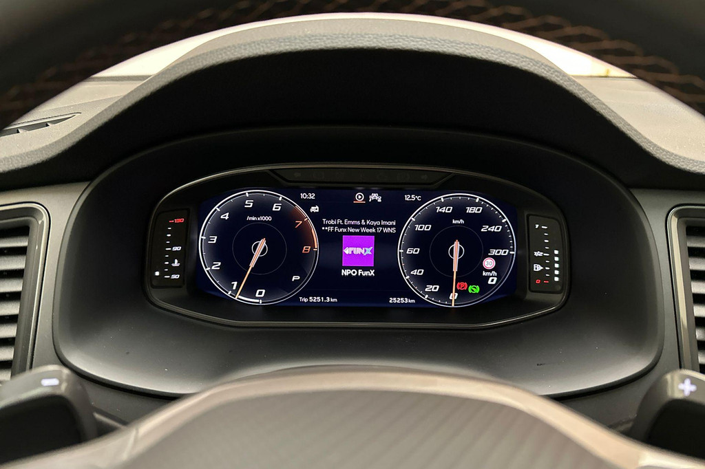 CUPRA Ateca (KHP77T) met abonnement