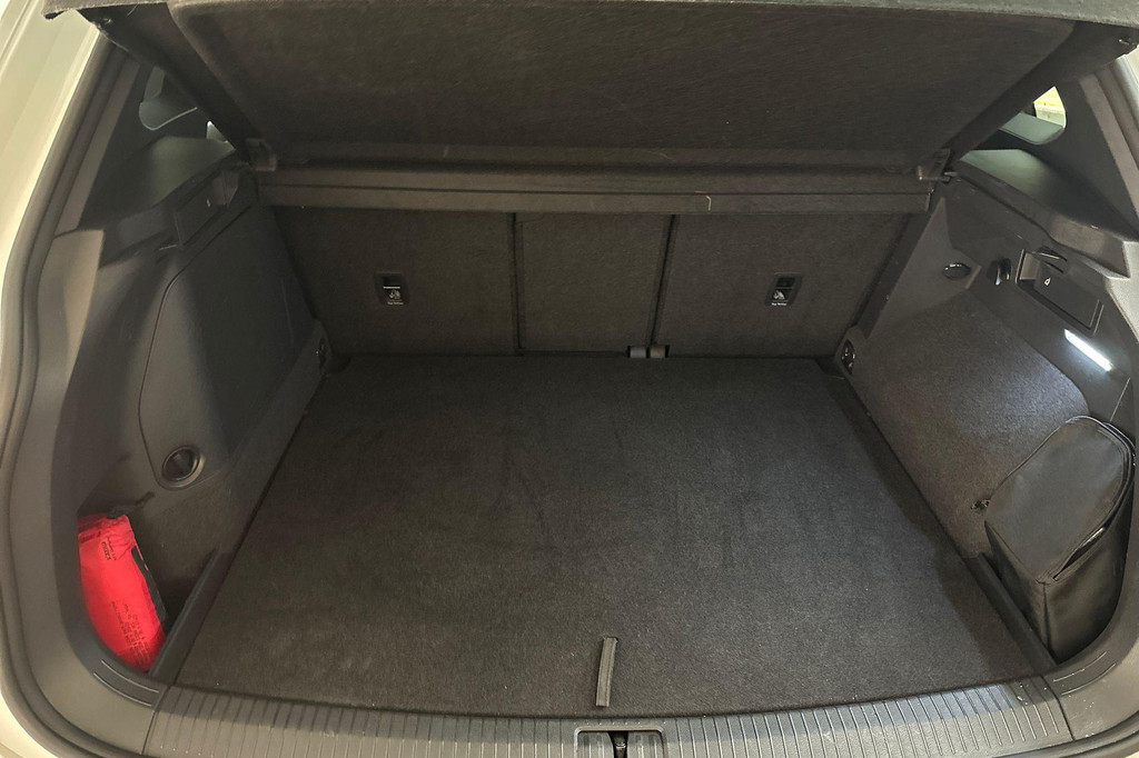 Volkswagen Tiguan (KHN03N) met abonnement