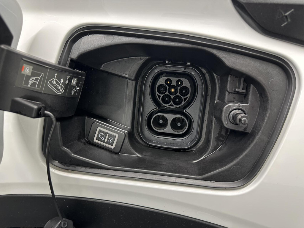 DS DS 3 (N570ZJ) met abonnement