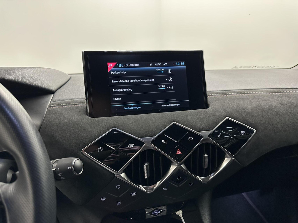 DS DS 3 (N570ZJ) met abonnement