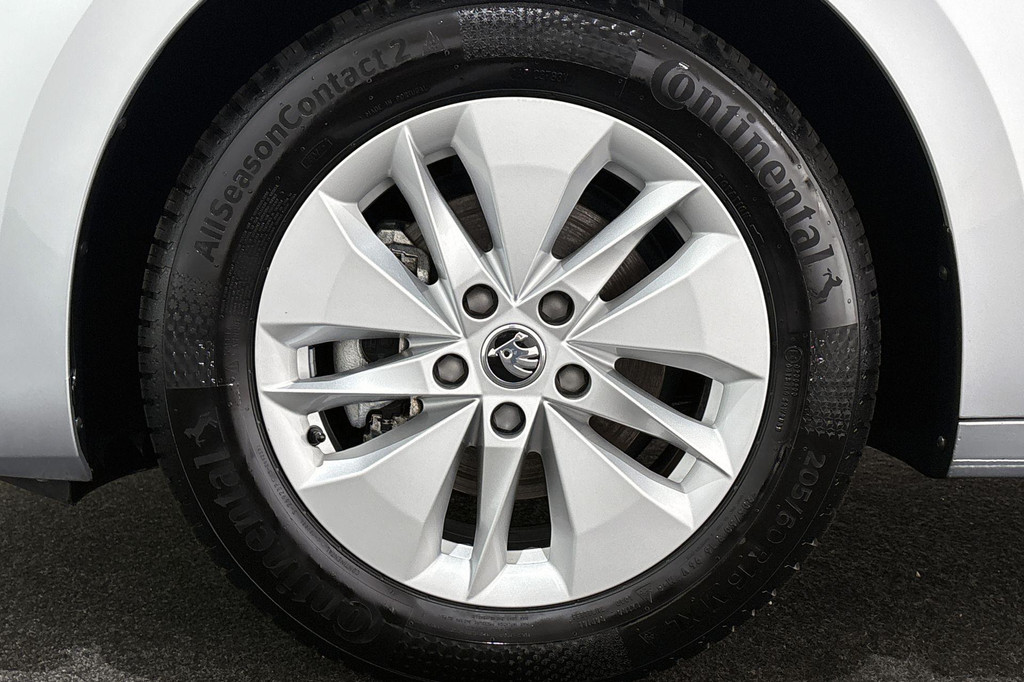 ŠKODA Octavia (X858PV) met abonnement