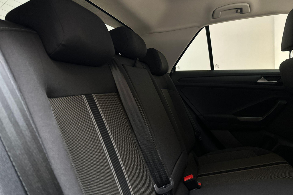 Volkswagen T-Roc (N490JR) met abonnement