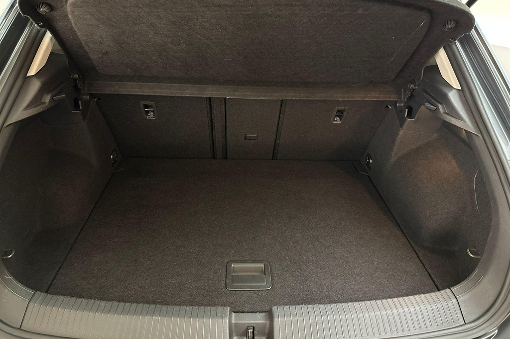 Volkswagen T-Roc (N490JR) met abonnement