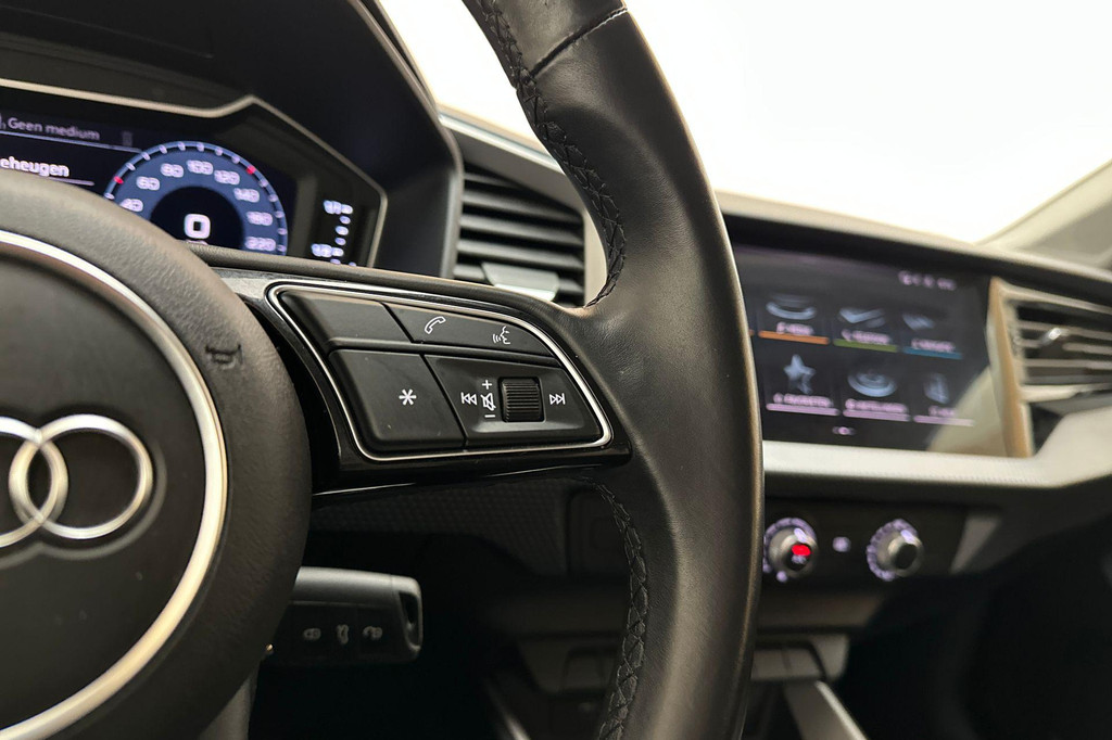 Audi A1 (K044TK) met abonnement