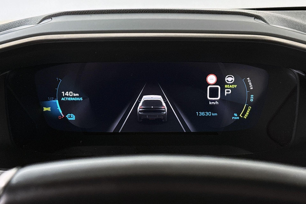 Peugeot e-208 (S633LL) met abonnement