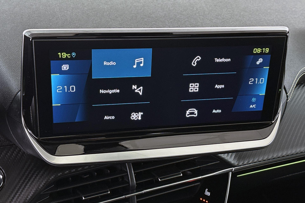 Peugeot e-208 (S633LL) met abonnement