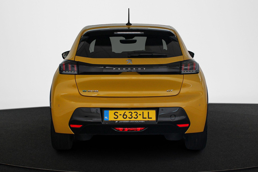 Peugeot e-208 (S633LL) met abonnement