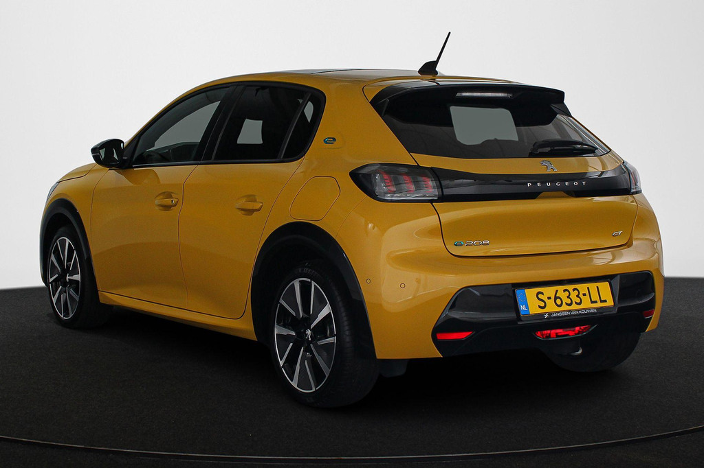 Peugeot e-208 (S633LL) met abonnement