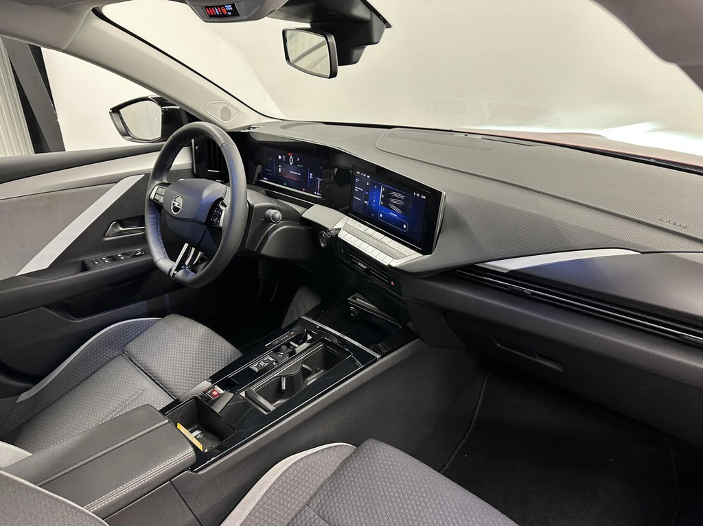 Opel Astra (GPX05J) met abonnement
