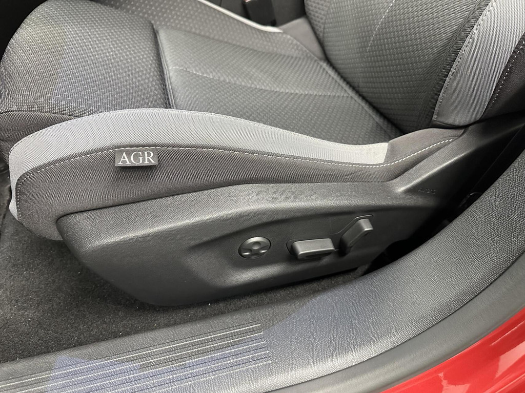 Opel Astra (GPX05J) met abonnement