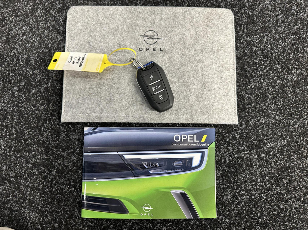 Opel Astra (GPX05J) met abonnement
