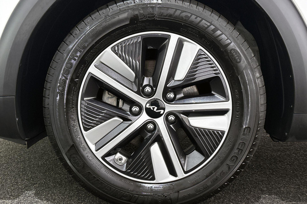 Kia Niro (KHL71H) met abonnement