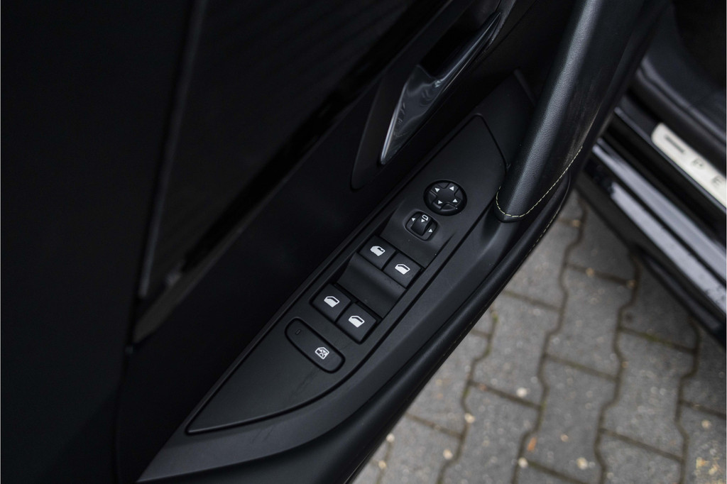 Peugeot e-208 (N478KB) met abonnement