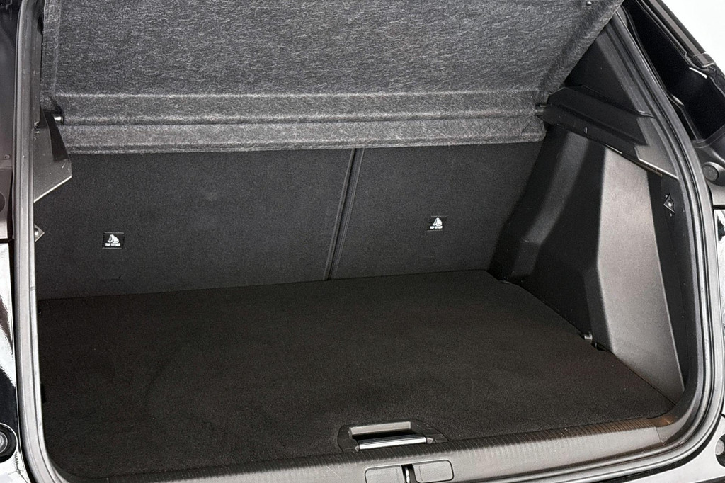Peugeot e-2008 (L497VL) met abonnement
