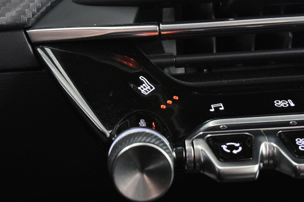 Peugeot e-2008 (L497VL) met abonnement