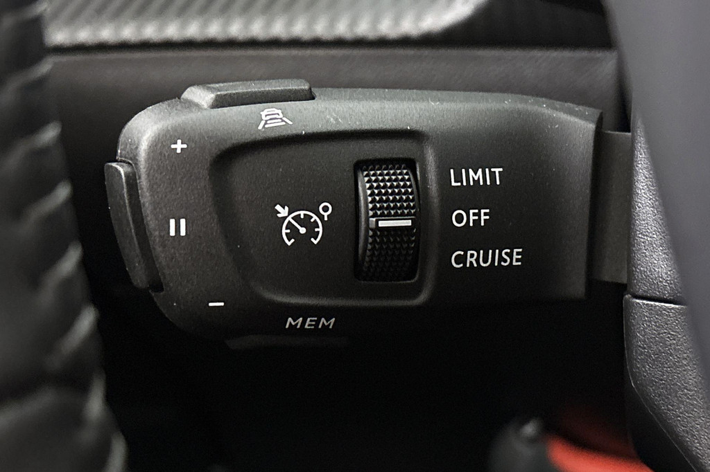 Peugeot e-2008 (L497VL) met abonnement