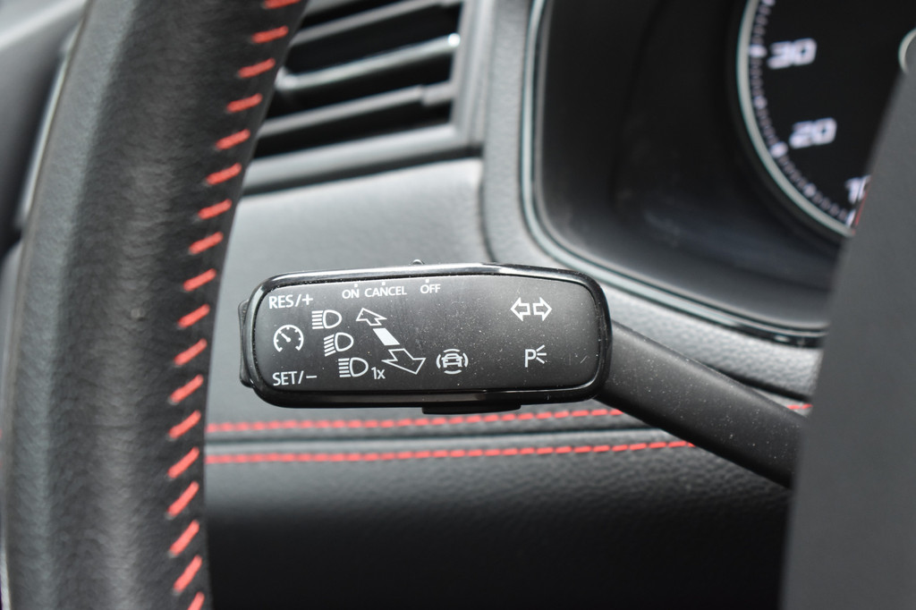 Seat Arona (N125NK) met abonnement