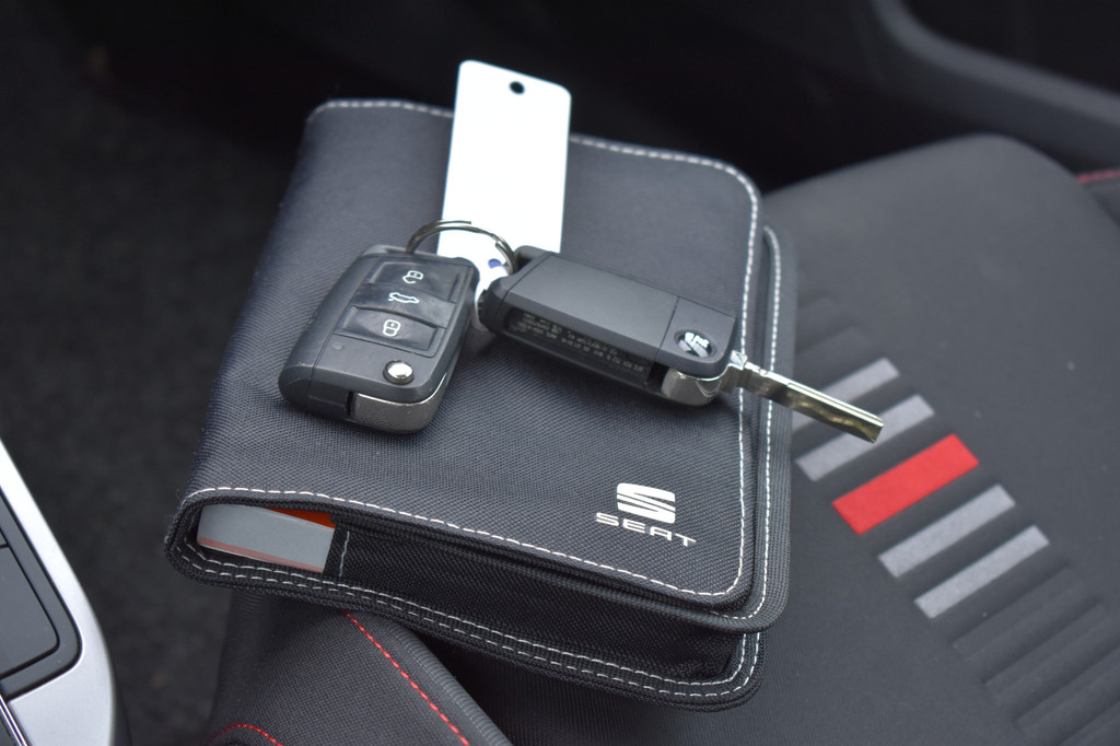 Seat Arona (N125NK) met abonnement