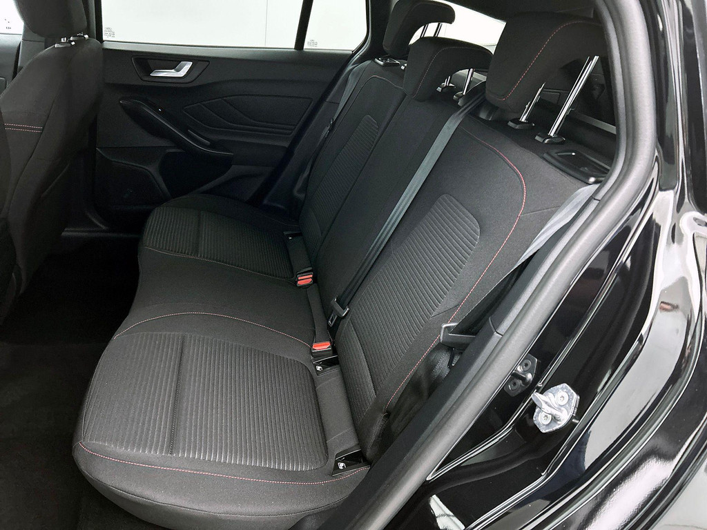 Ford FOCUS Wagon (KHT13P) met abonnement
