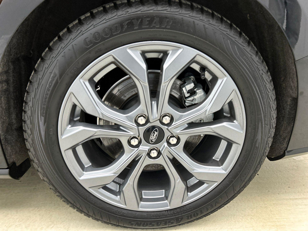 Ford FOCUS Wagon (KHT13P) met abonnement