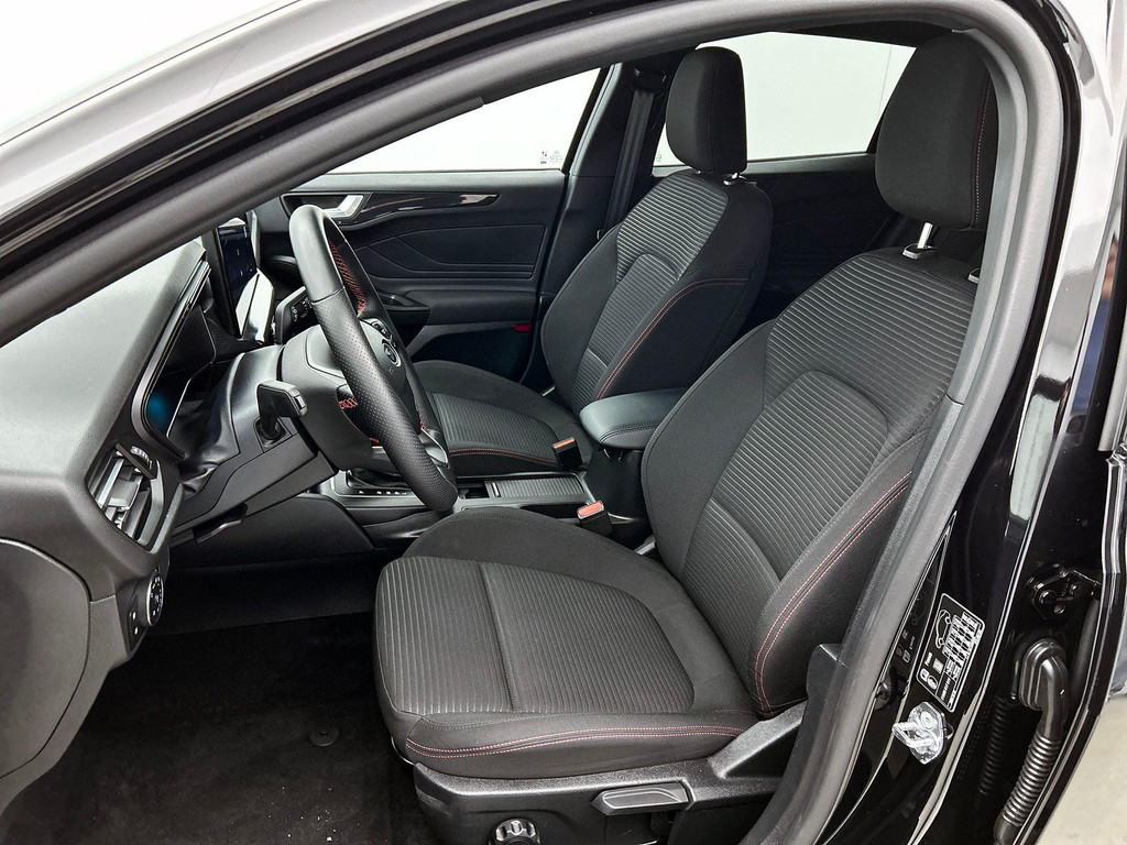 Ford FOCUS Wagon (KHT13P) met abonnement