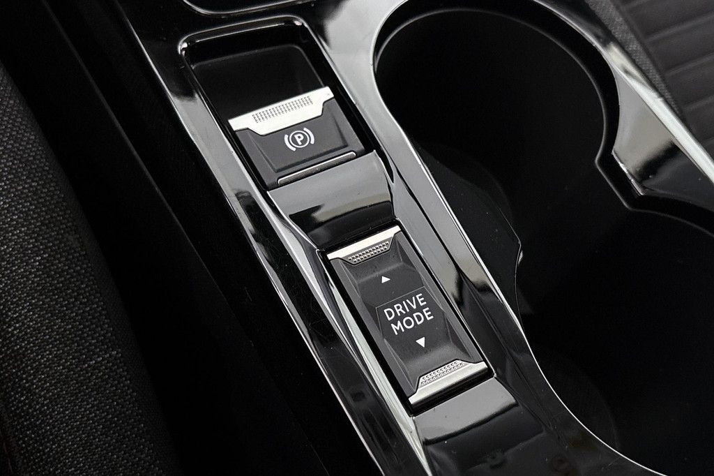 Peugeot e-208 (T611SH) met abonnement