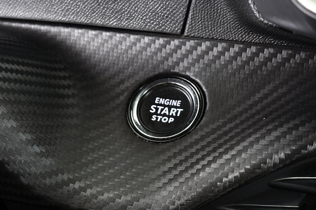 Peugeot e-2008 (T812HG) met abonnement