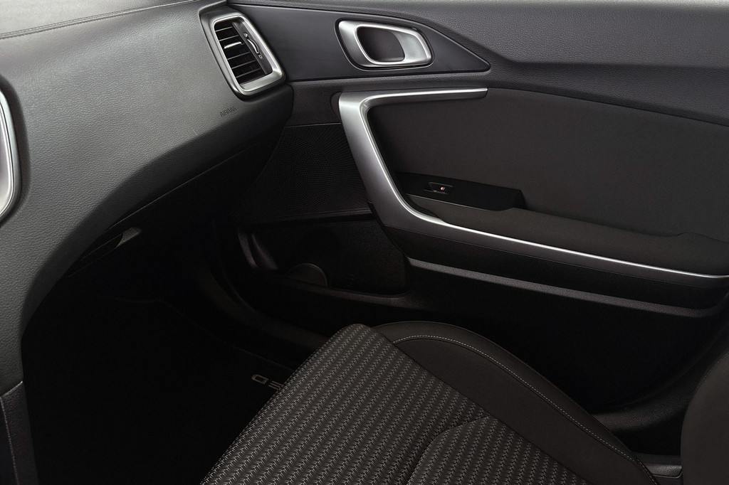 Kia Ceed Sportswagon (T935TK) met abonnement