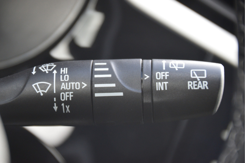 Opel Corsa (KFG94V) met abonnement