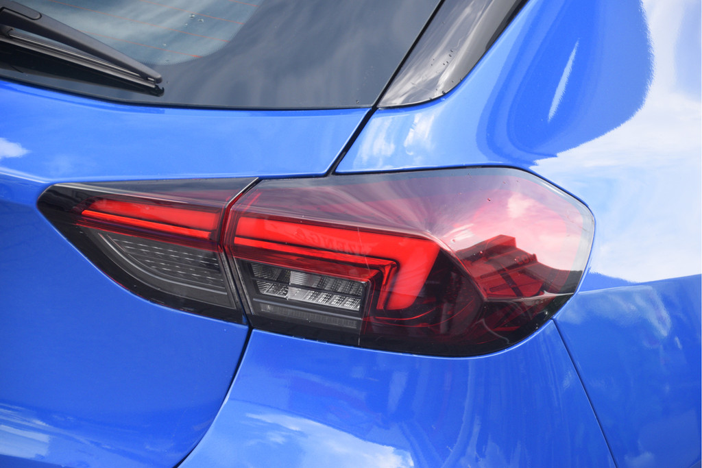 Opel Corsa (KFG94V) met abonnement