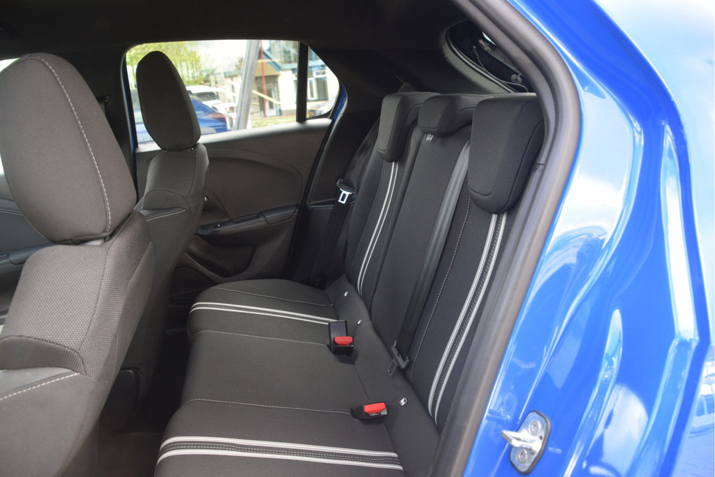 Opel Corsa (KFG94V) met abonnement