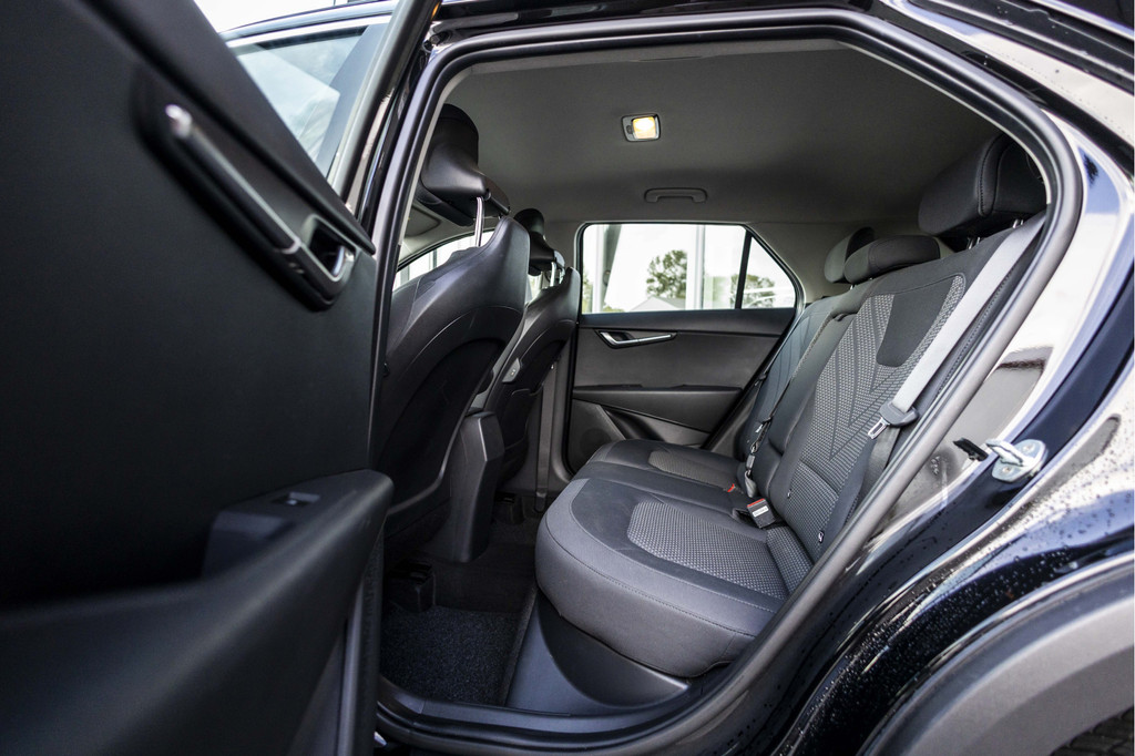 Kia Niro (KHX76X) met abonnement